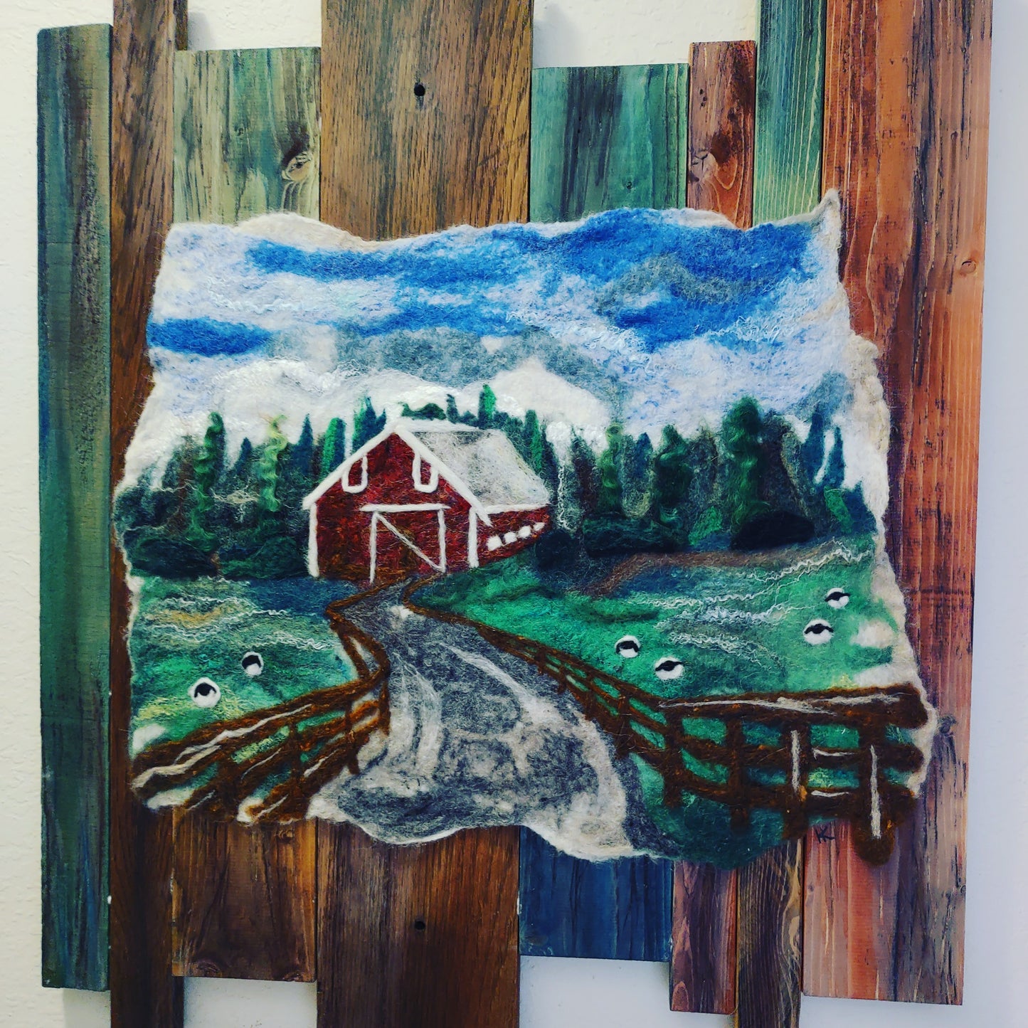 red barn farm style wall art on reclaimed wood