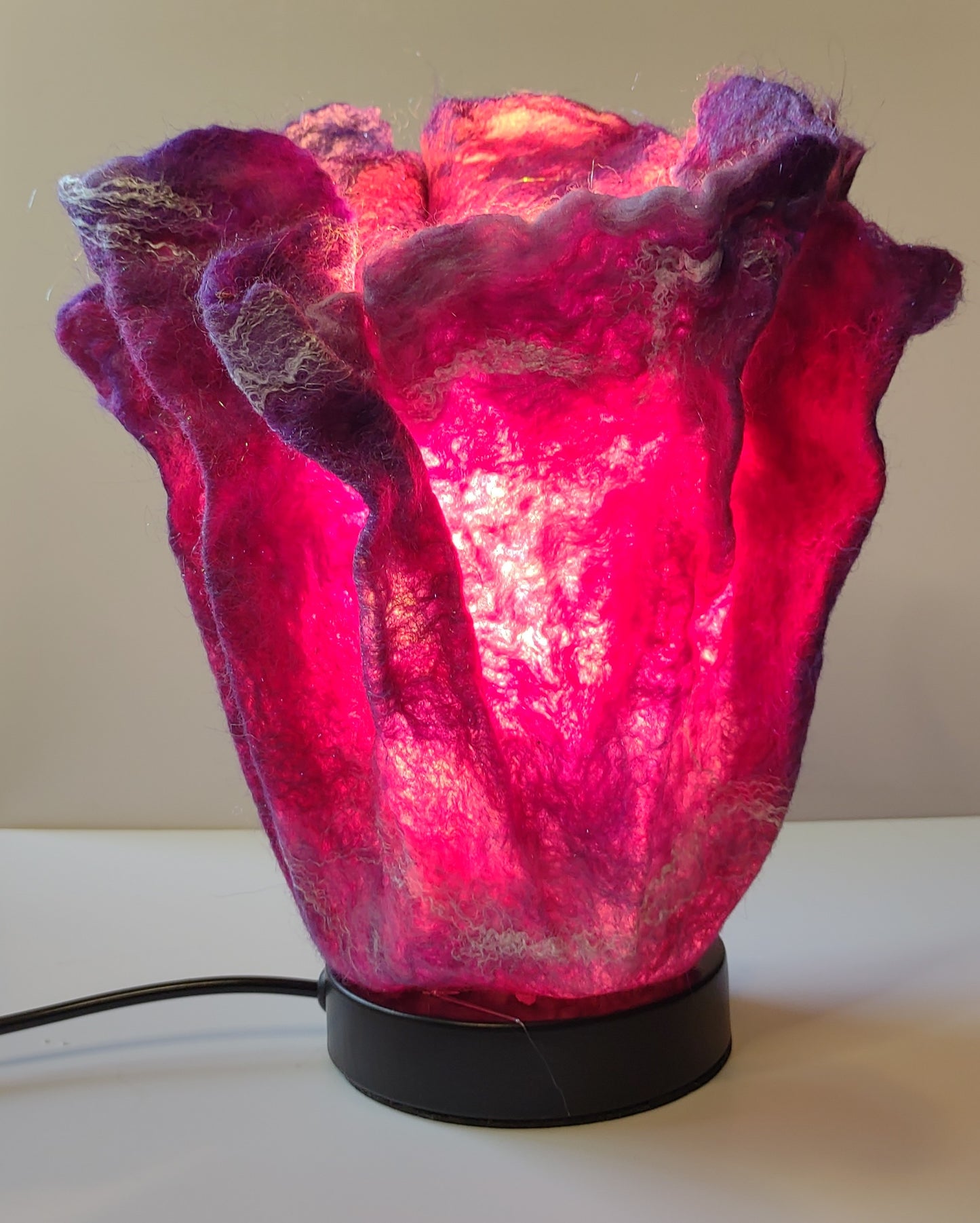Magenta lamp