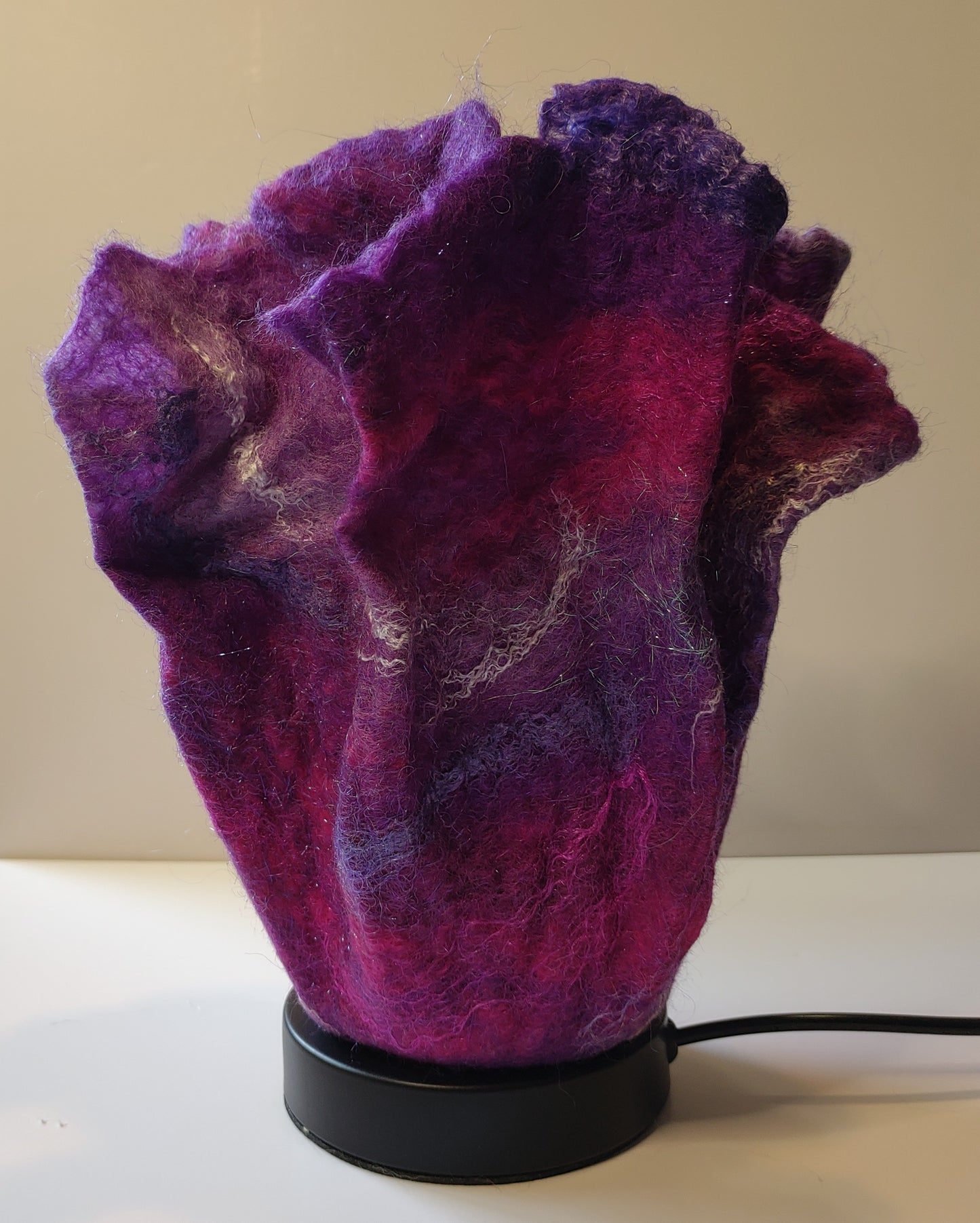 Magenta lamp